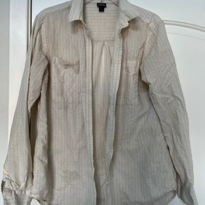 Patagonia Women's Organic Cotton and Hemp Button Up Shirt